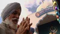 Sikh Man Praying